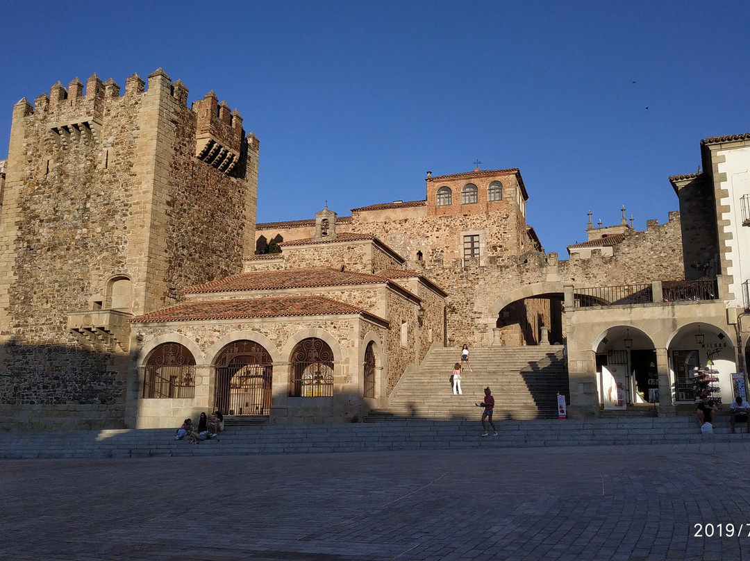 户撒阿尔坎塔拉酒店主图