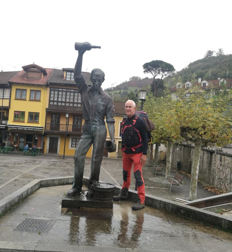 Plaza de Requejo景点图片