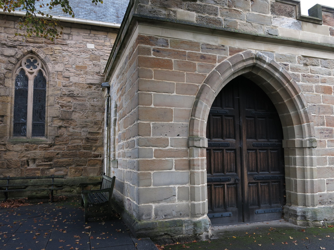Church of St Mary and St Cuthbert景点图片