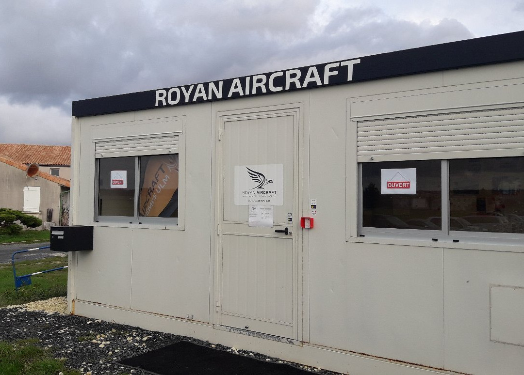 Royan Aircraft景点图片