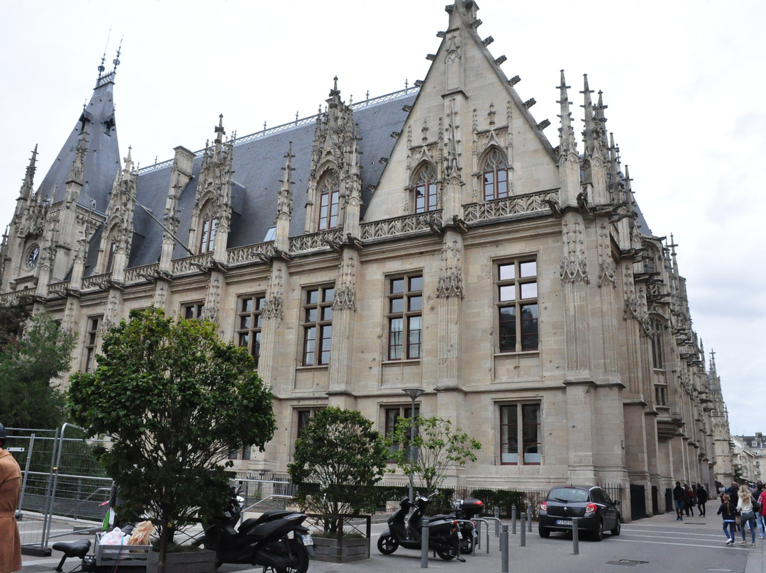 Palais de Justice-鲁昂必去景点