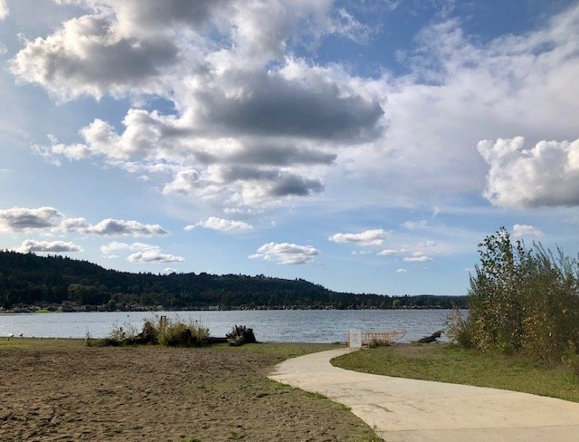 Lake Sammamish State Park-伊瑟阔必去景点