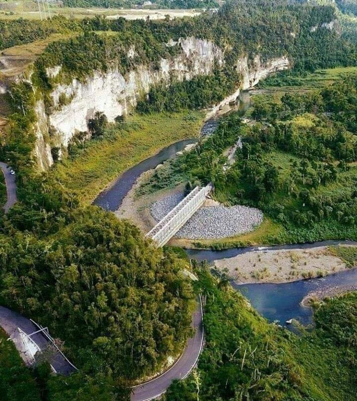 Miranda旅游景点-Manati Bridge at Mata de Platano