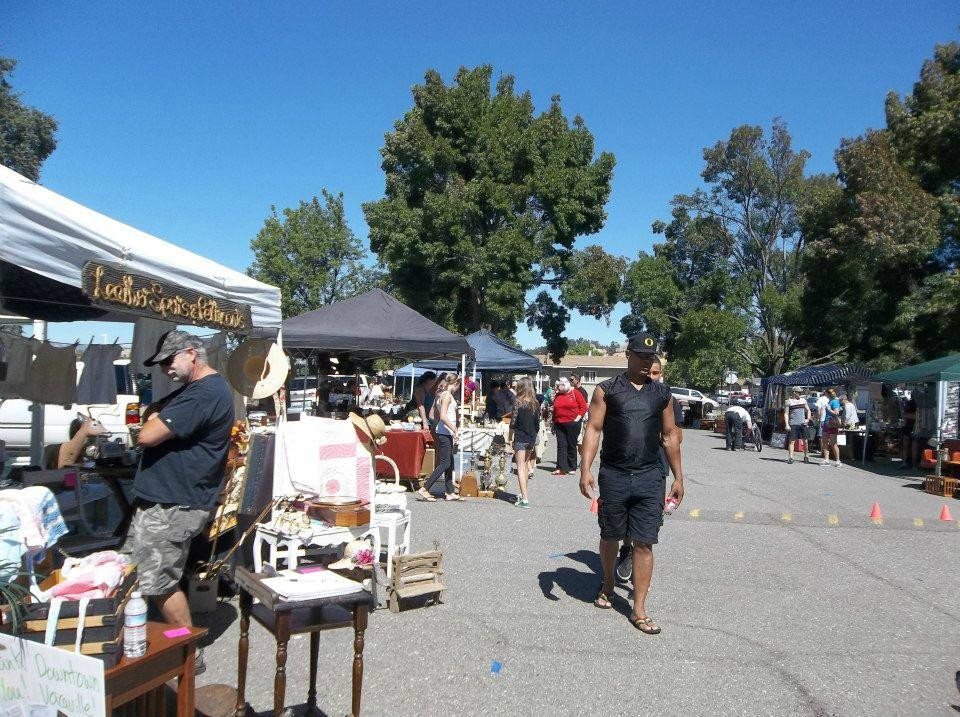 Vacaville Vintage Market - 3rd Sat of the Month景点图片