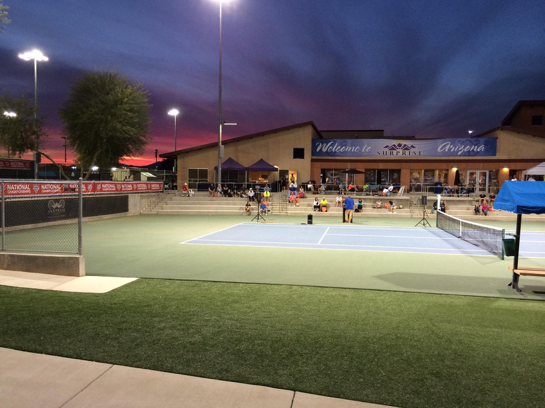 Surprise Tennis & Racquet Complex景点图片