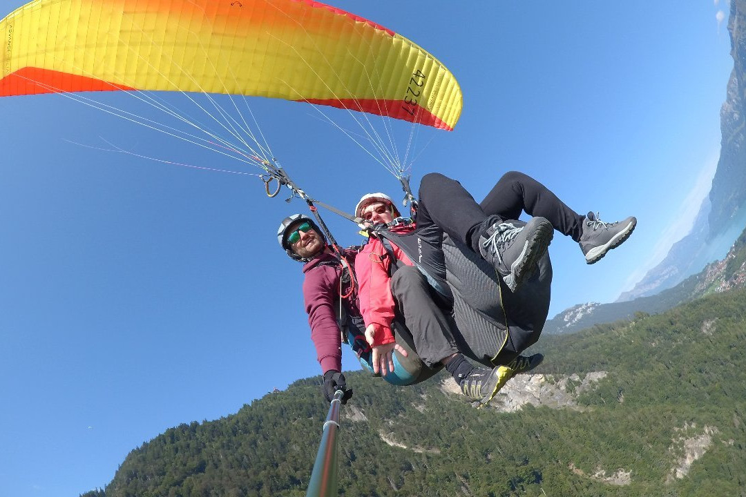 因特拉肯滑翔伞-因特拉肯必去景点