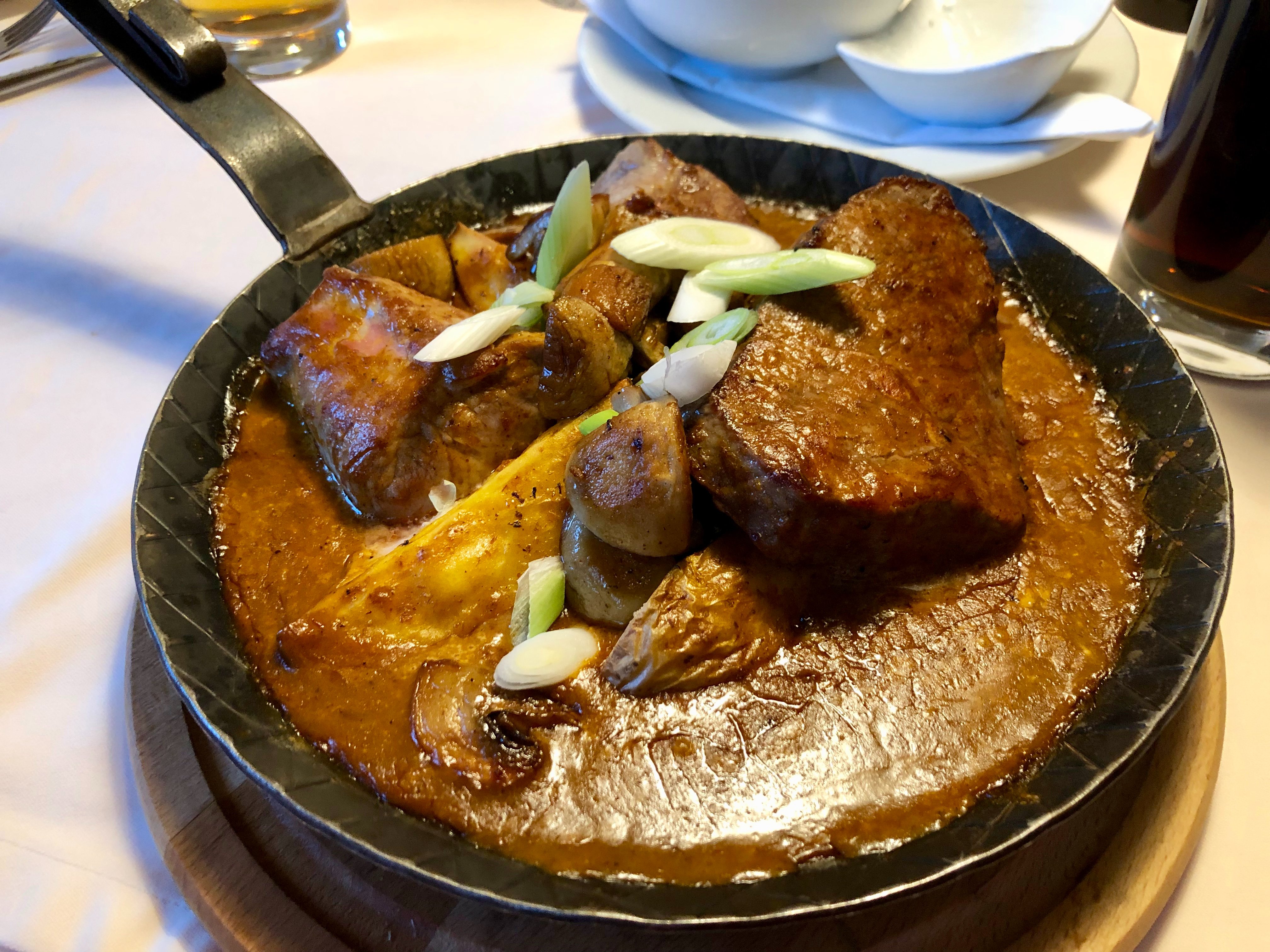 Hotel Post Jungingen-餐饮