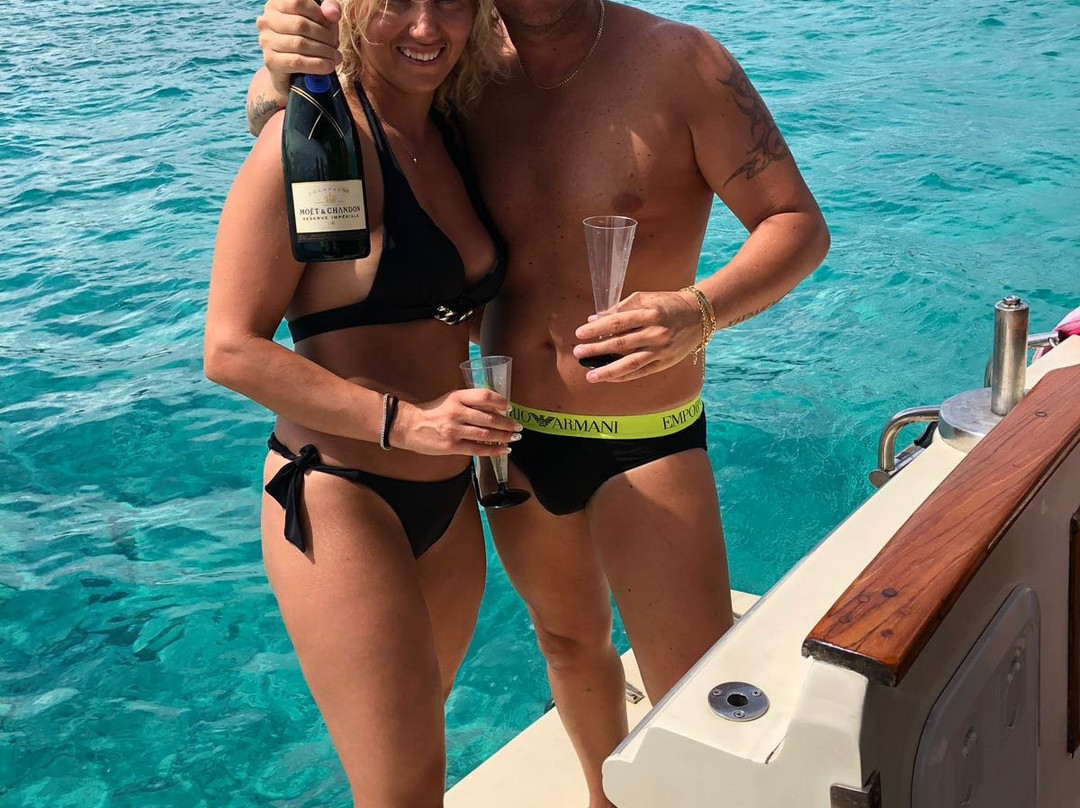 Maloa Charter-拉马达莱娜必去景点