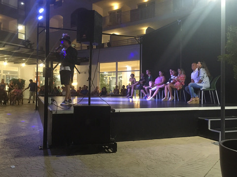 贝斯特热带绿洲酒店