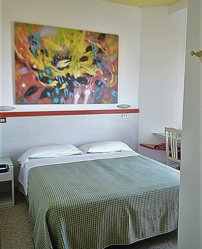 Hotel Cristina主图