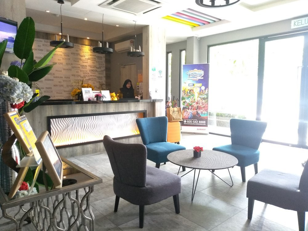 Indra Hotel - Boutique Suites主图