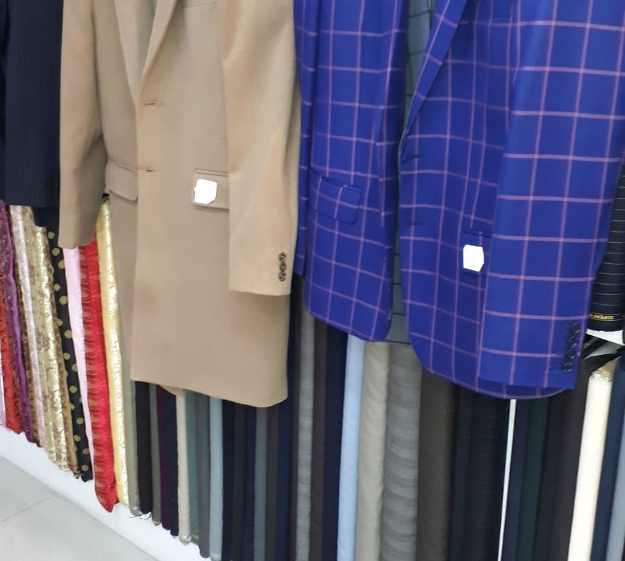 Sam's Custom Tailor-清迈必去景点