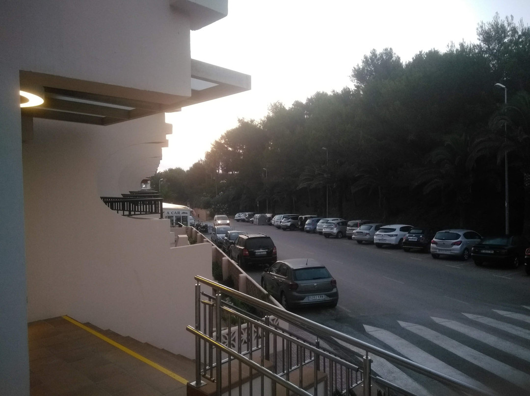 Invisa Hotel Club Cala Blanca主图