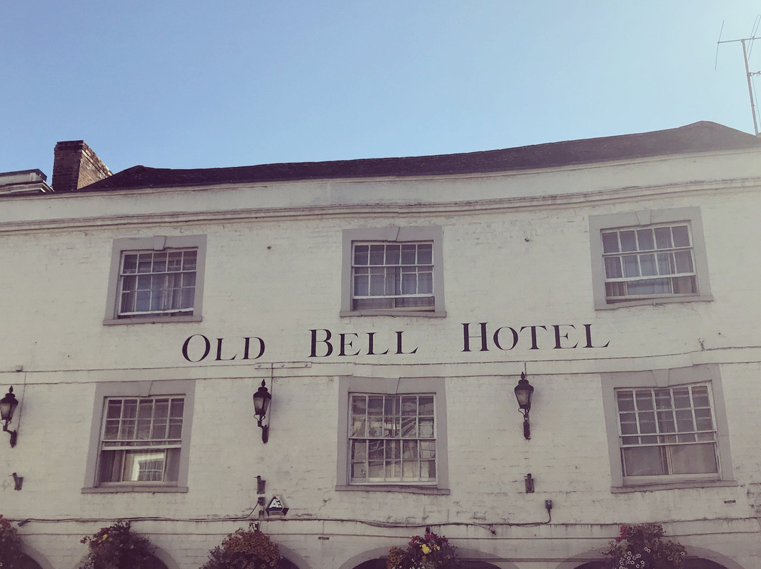 The Old Bell Inn主图