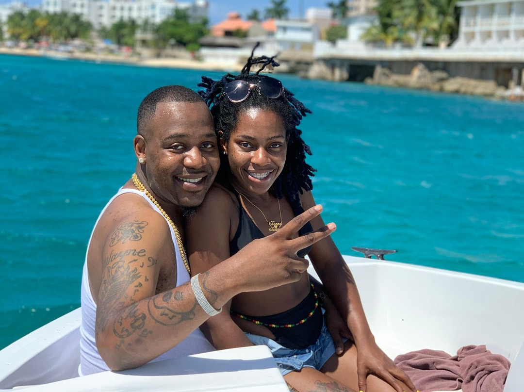 Captain's Watersports-蒙特戈贝必去景点