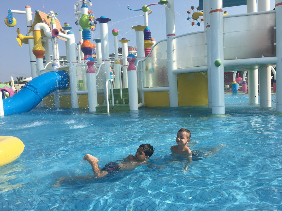 Aqua Toy City景点图片