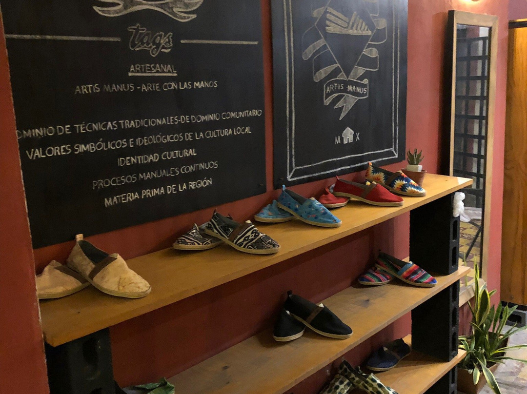 Tags alpargatas-梅里达必去景点