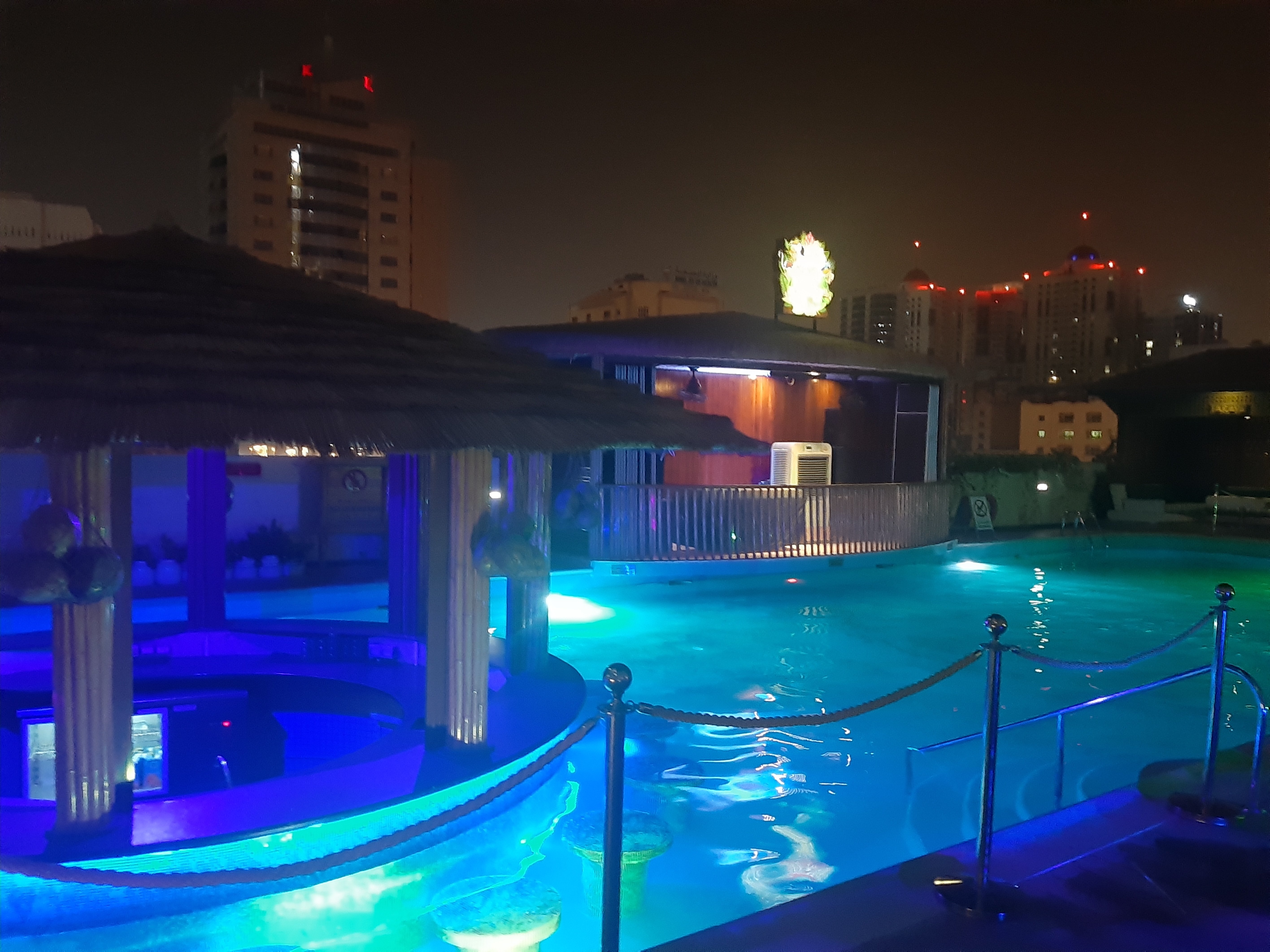 菁英水晶酒店-泳池