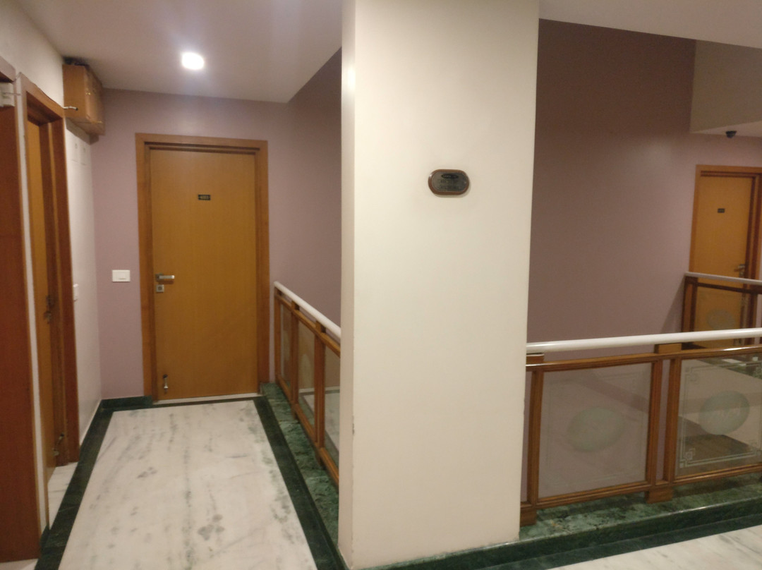 The Majestic Manor主图