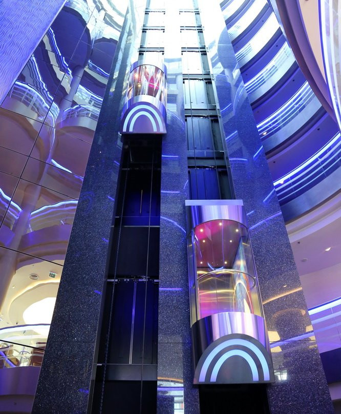 Renaissance Izmir Hotel主图