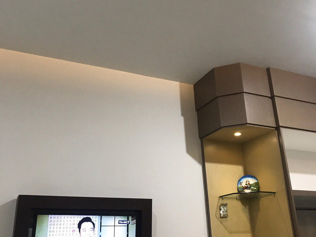 Luxury Hotel 818