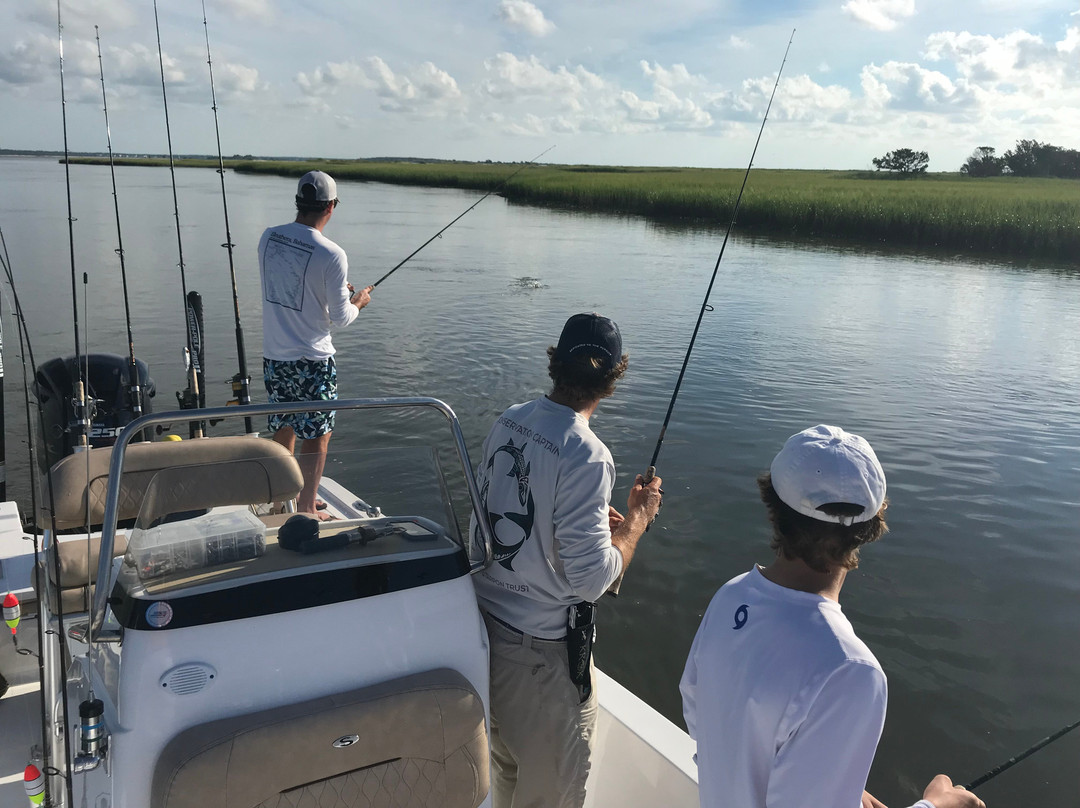 Carolina Guide Service Fishing Charters景点图片