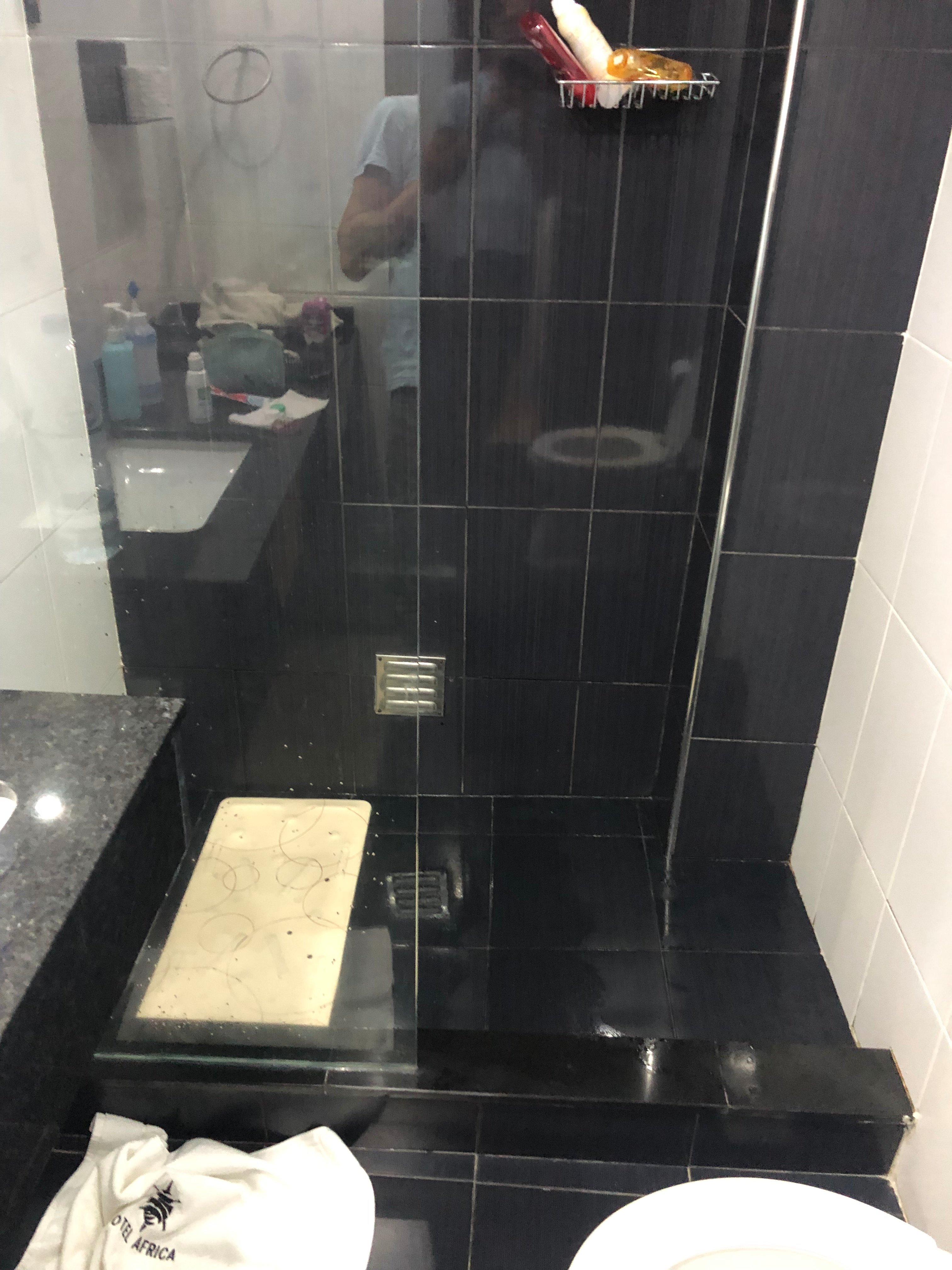 Hotel Africa Maputo Business-浴室