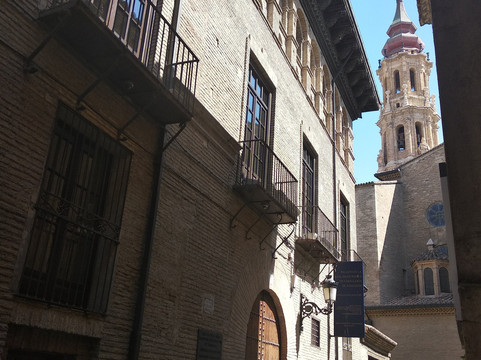 Palacio Real Maestranza de Caballeria Zaragoza-萨拉戈萨省必去景点