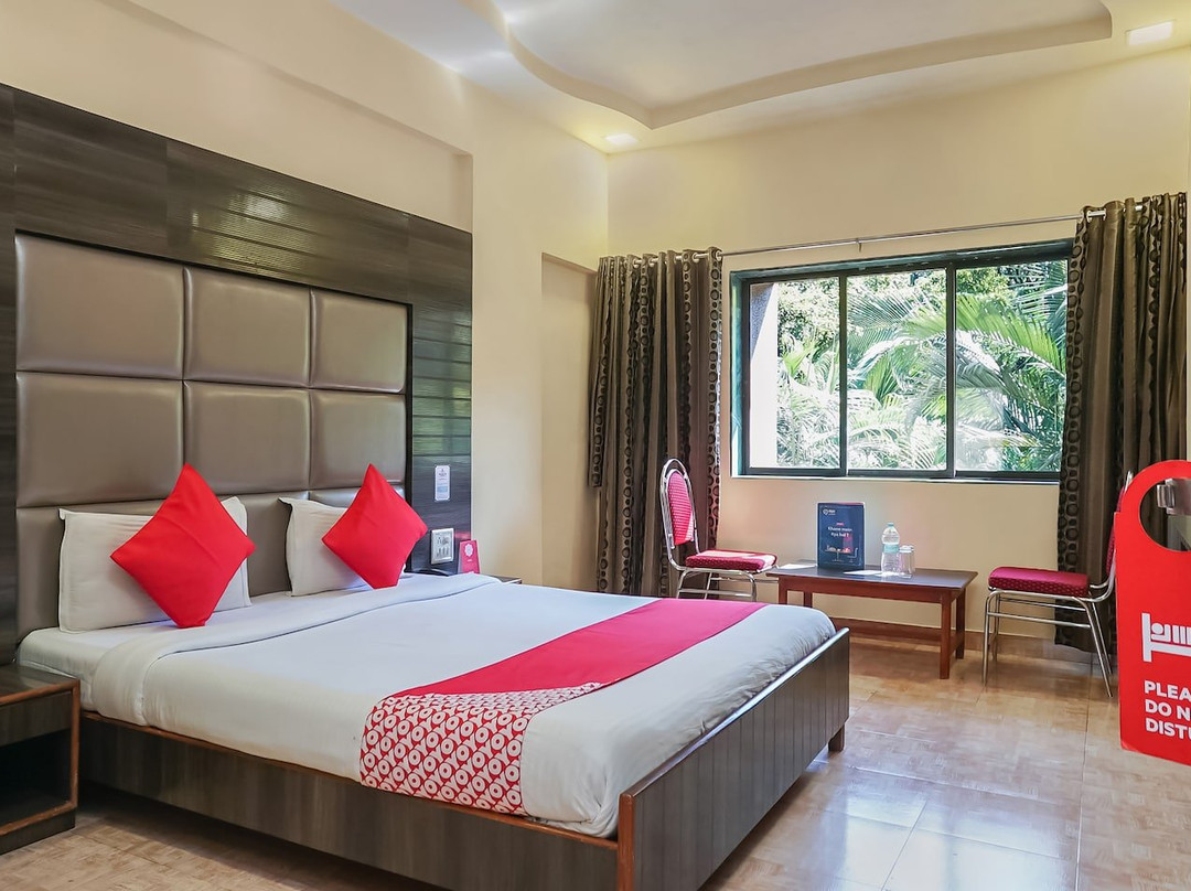 OYO 9064 Hotel Royal Park主图