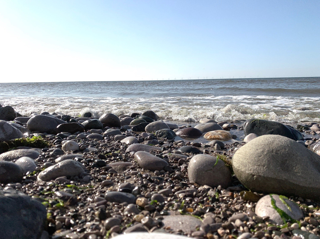 Pensarn Beach景点图片