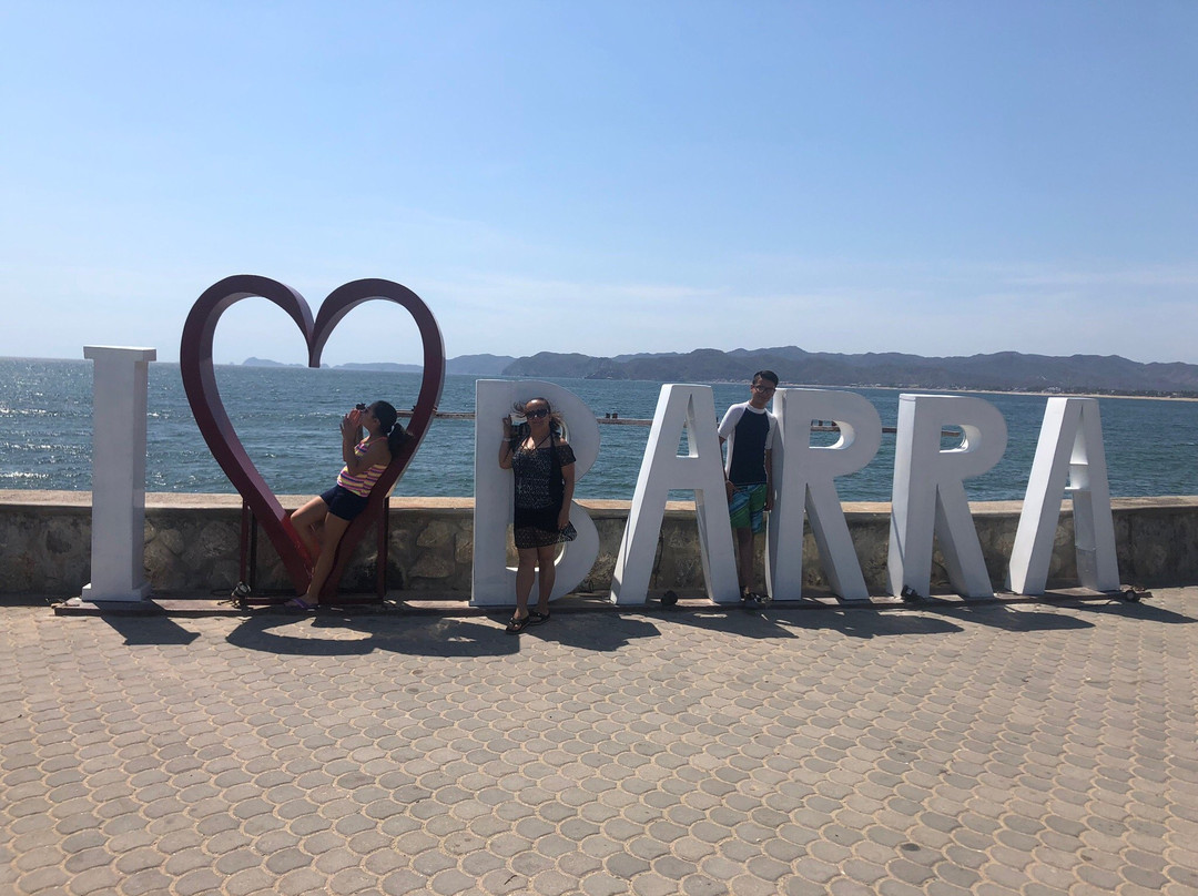 Hotel La Alondra主图