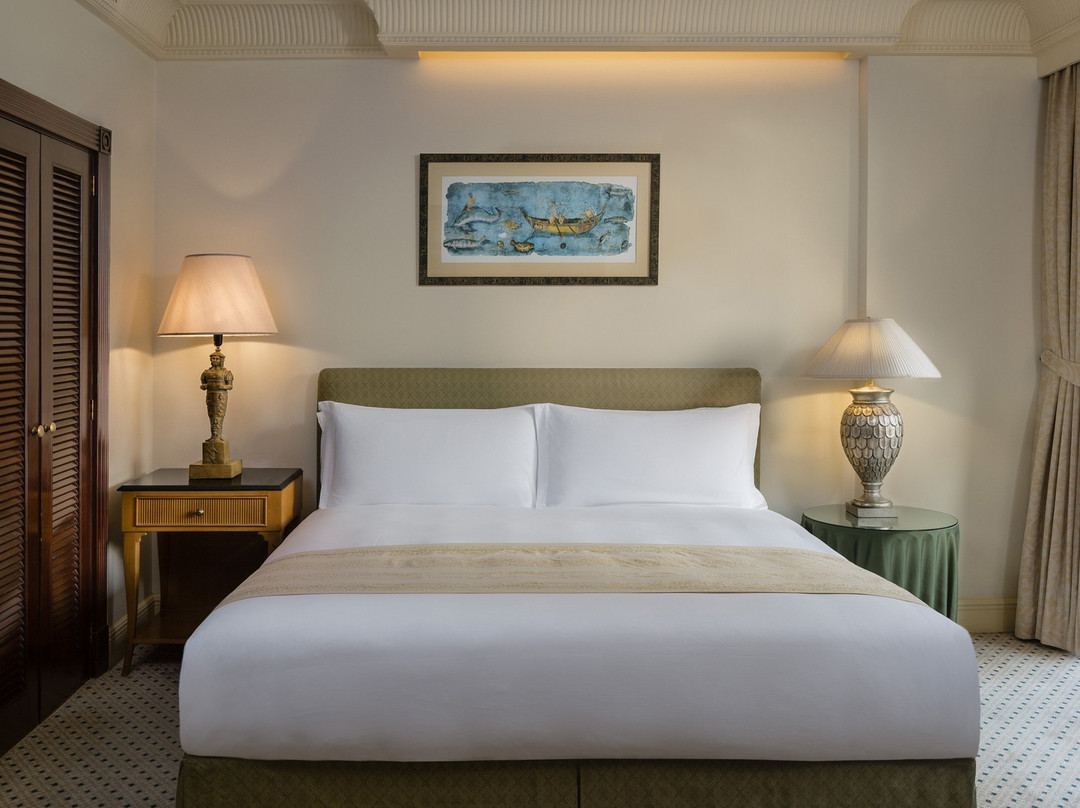 Intercontinental Phoenicia Beirut By IHG主图