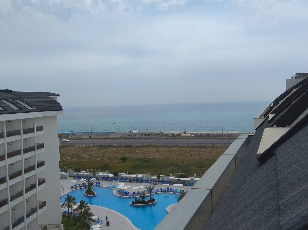 Calido Maris Hotel主图