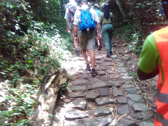 Blzdtours-阿克拉必去景点