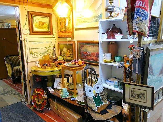Blue Moon Antique Mall-彭萨科拉必去景点