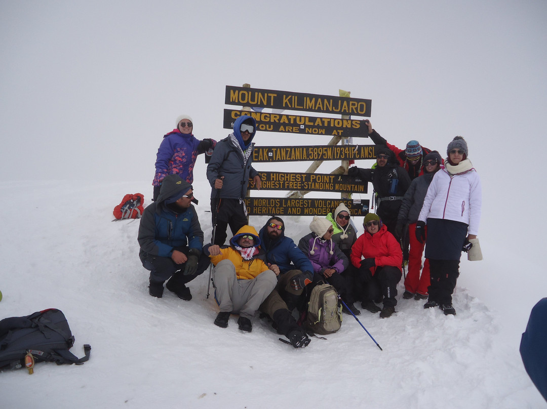 Bayango Tours & Safaris-莫西必去景点