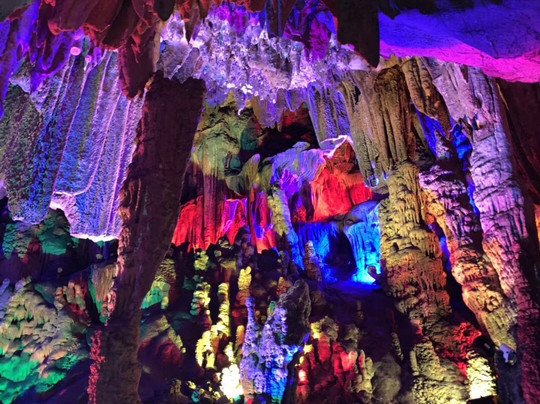 桂林龙岩-临桂县必去景点