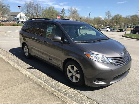 阿斯伯里套房旅馆主图