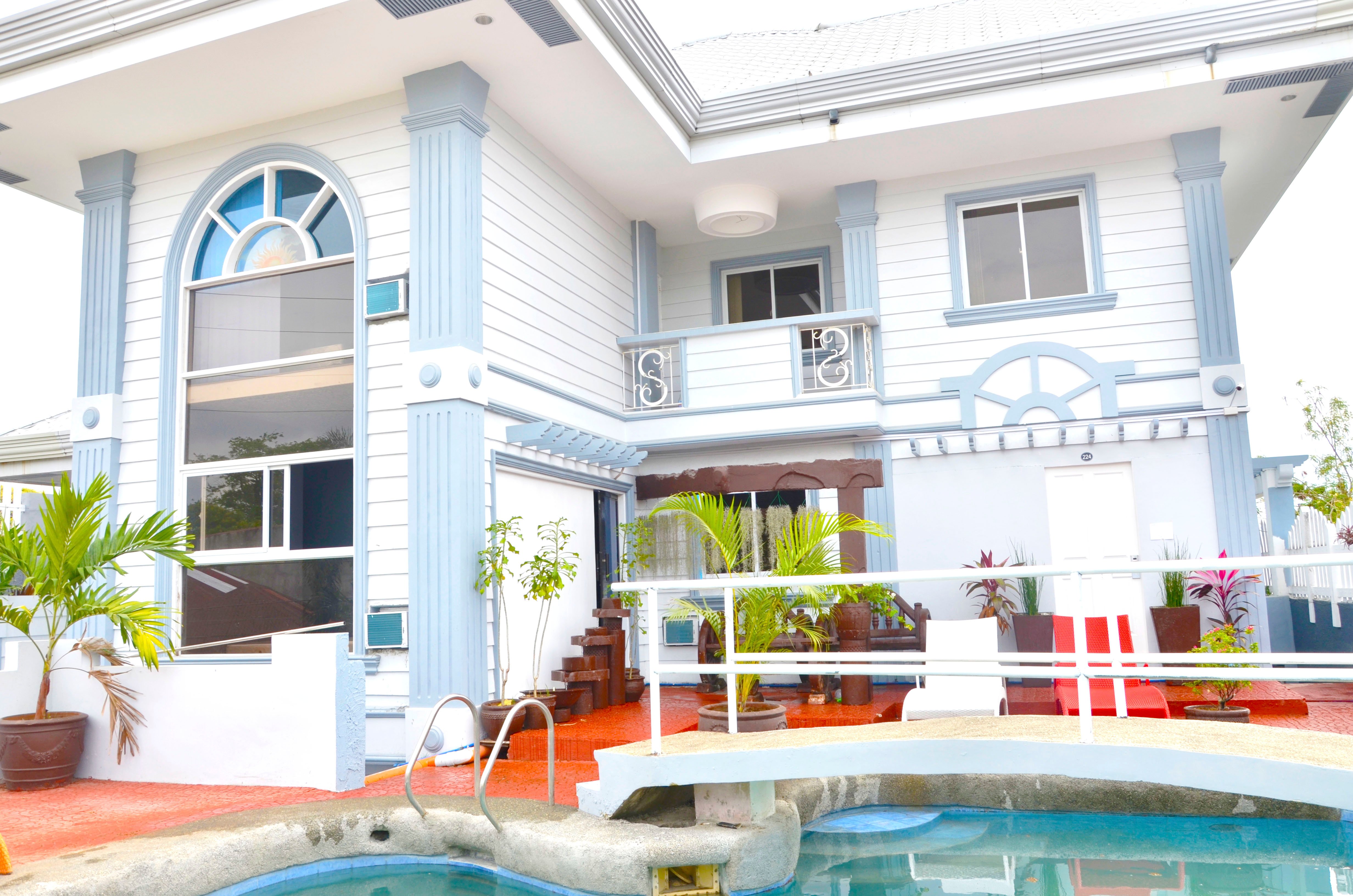 Grand Peninsula Suites-官方
