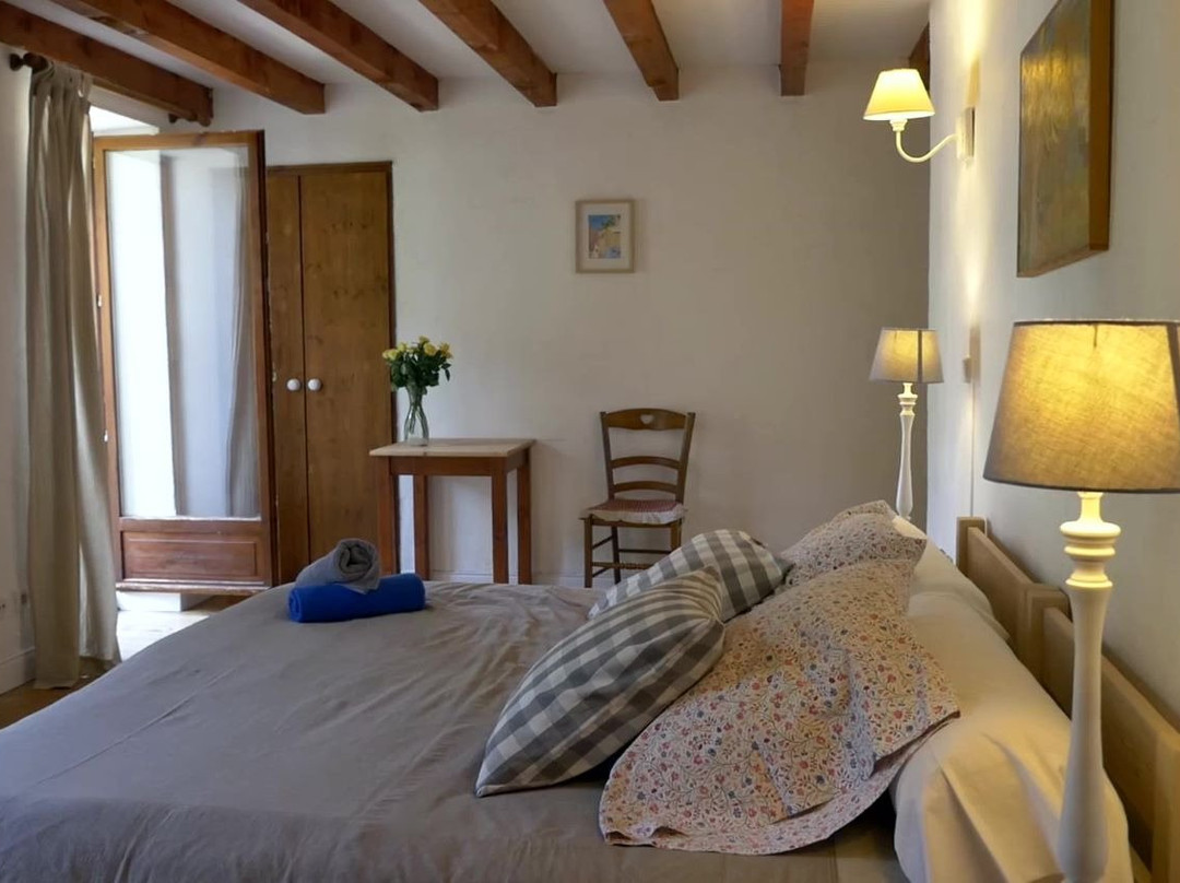 Montalbert酒店住宿-Gite Auberge de Montvilliers