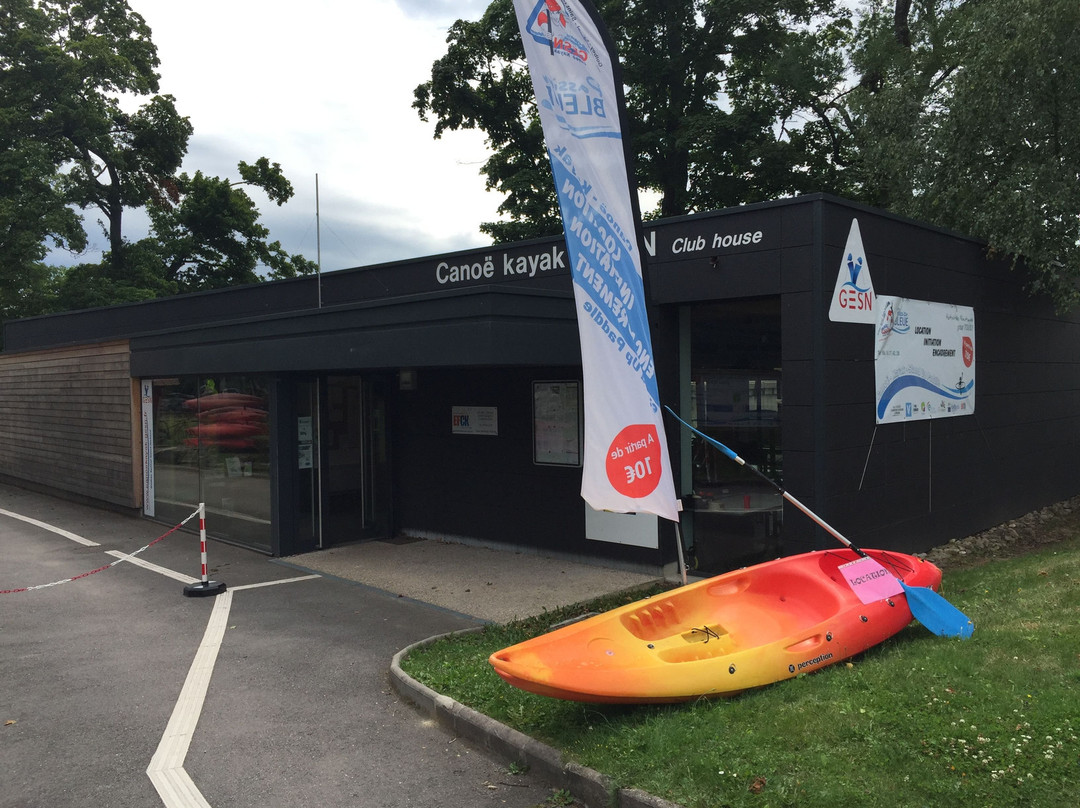Canoe Kayak Golbey景点图片