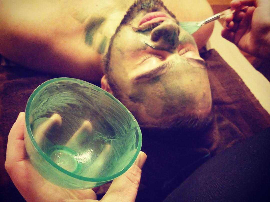Fresh Aire Spa and Salon景点图片