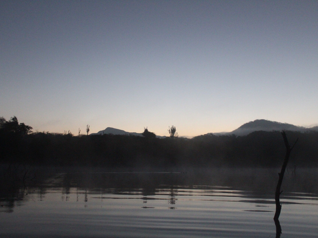 Lake El Salto-马萨特兰必去景点