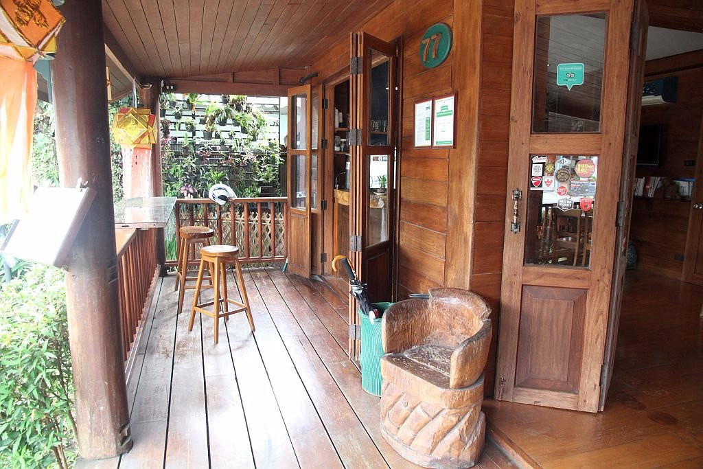 江边屋酒店主图