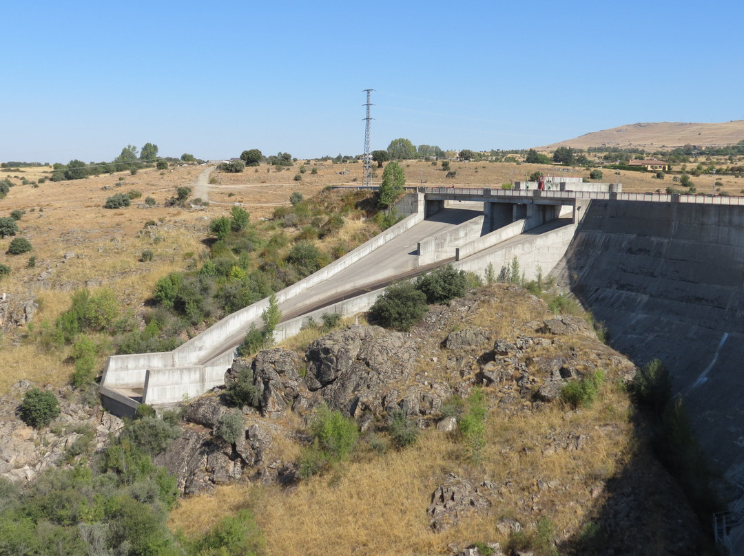 Mirador Segundo Embalse del Pontón Alto景点图片