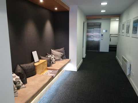 探索服务酒店主图