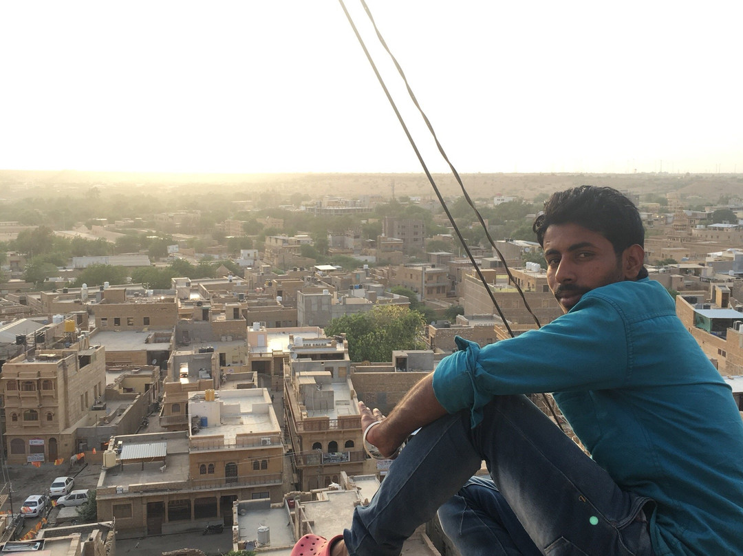 Arjun's Textiles-杰伊瑟尔梅尔必去景点