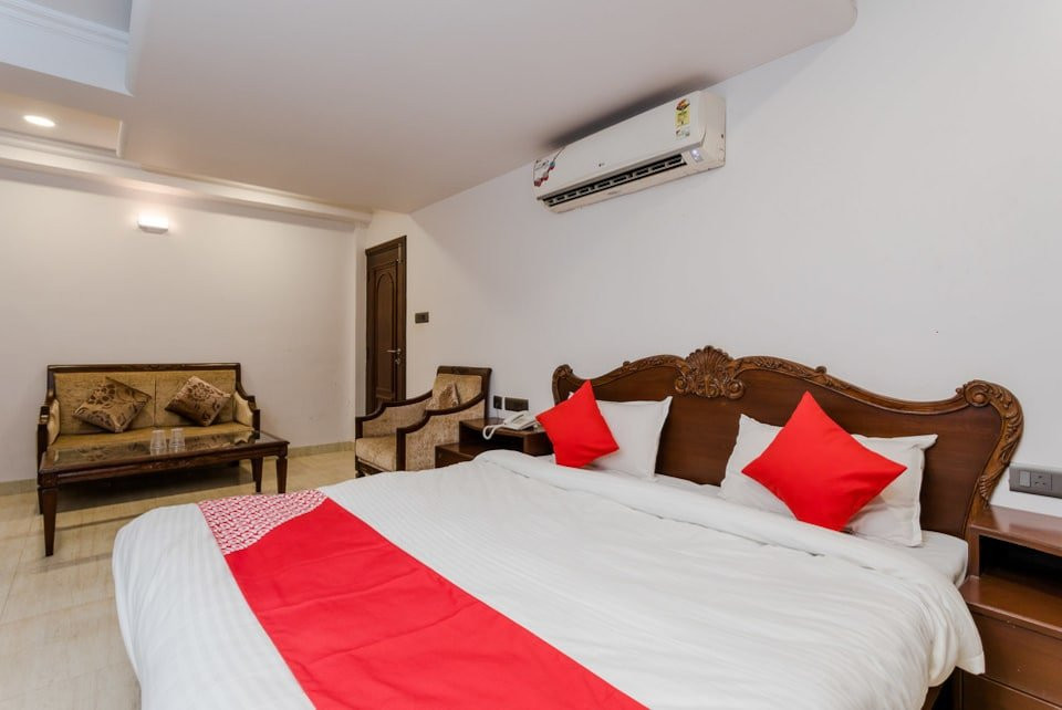 亚许瑞酒店主图