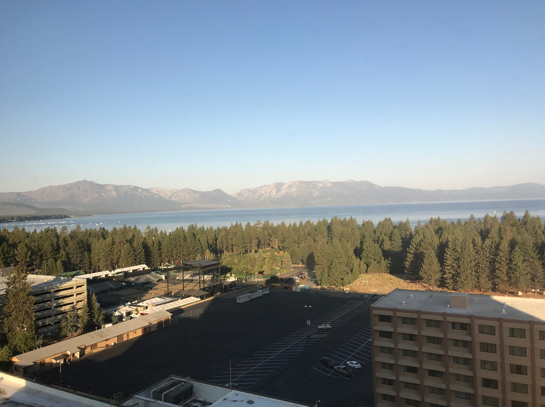 Lake Tahoe Outdoor Arena景点图片