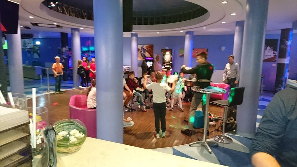 TB Bowling&Bilard Club景点图片